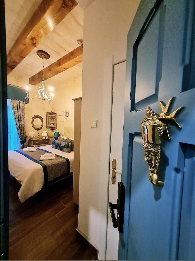 Casa Asti Hotel Валета Екстериор снимка