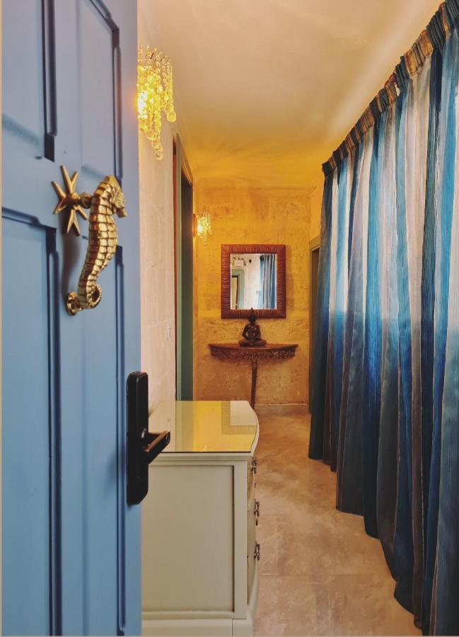 Casa Asti Hotel Валета Екстериор снимка