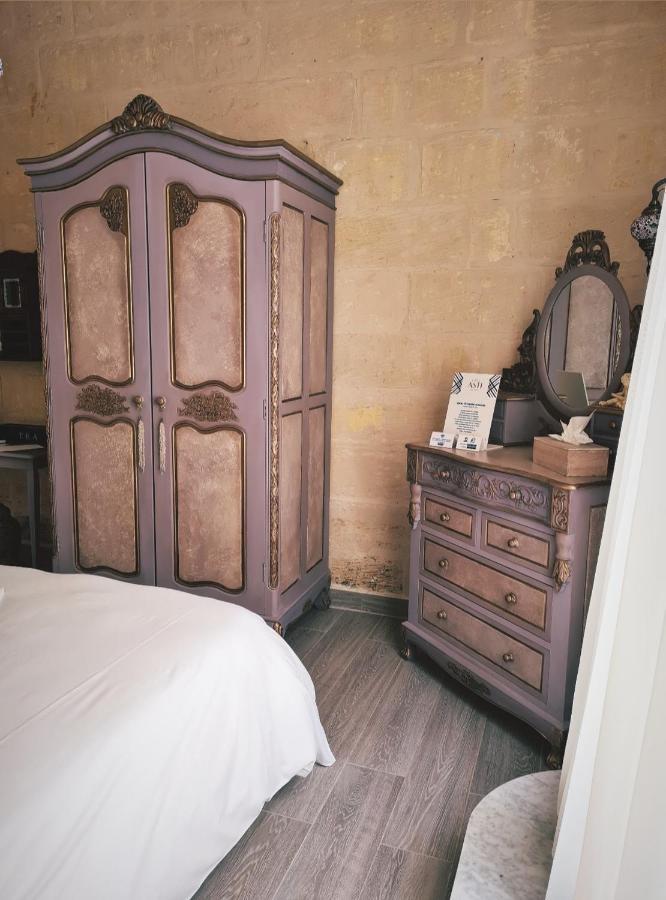 Casa Asti Hotel Валета Екстериор снимка
