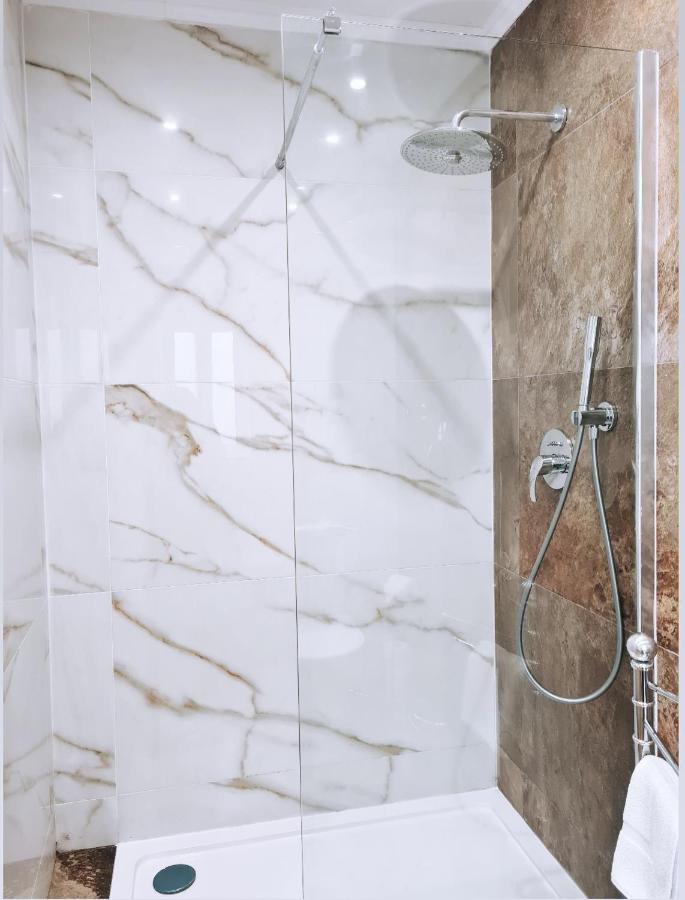 Casa Asti Hotel Валета Екстериор снимка