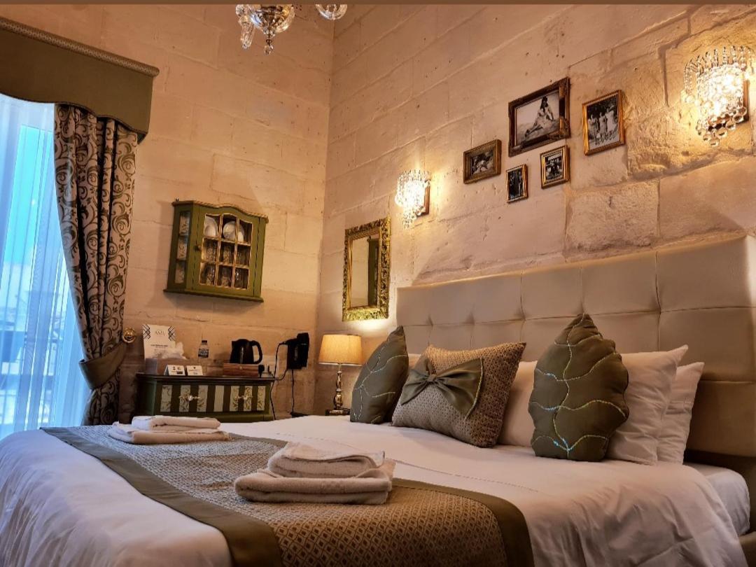Casa Asti Hotel Валета Екстериор снимка