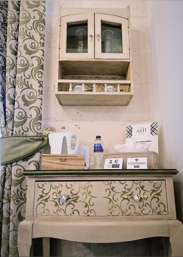 Casa Asti Hotel Валета Екстериор снимка