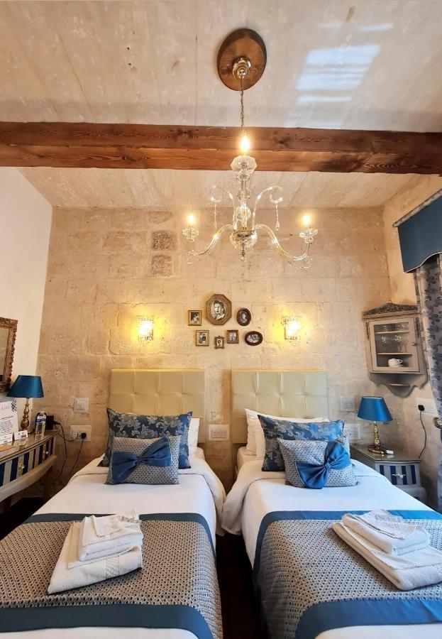 Casa Asti Hotel Валета Екстериор снимка