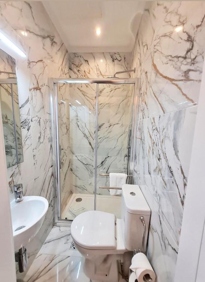 Casa Asti Hotel Валета Екстериор снимка