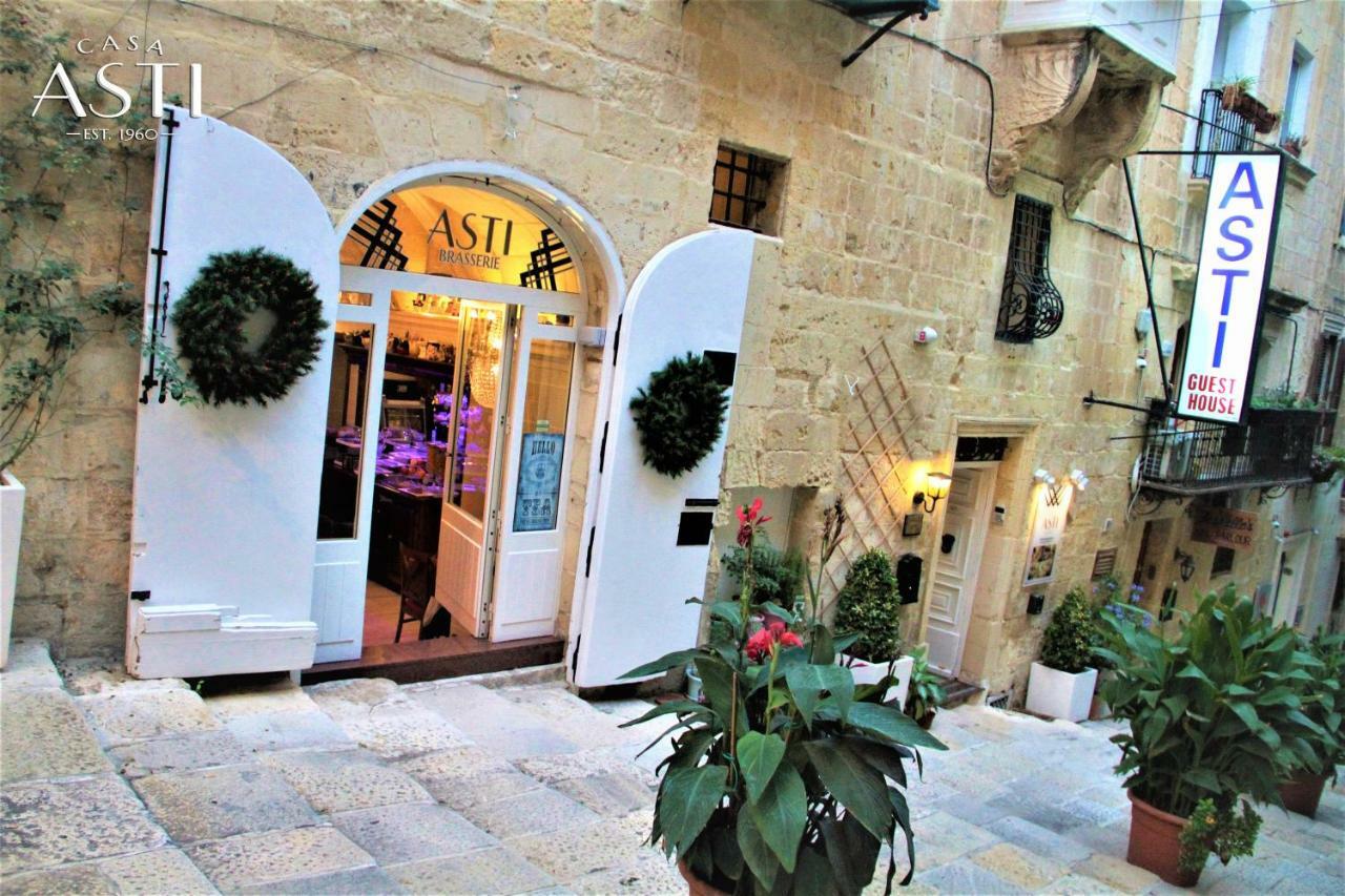 Casa Asti Hotel Валета Екстериор снимка